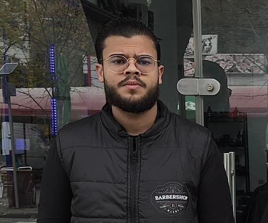 Джани – Бръснар