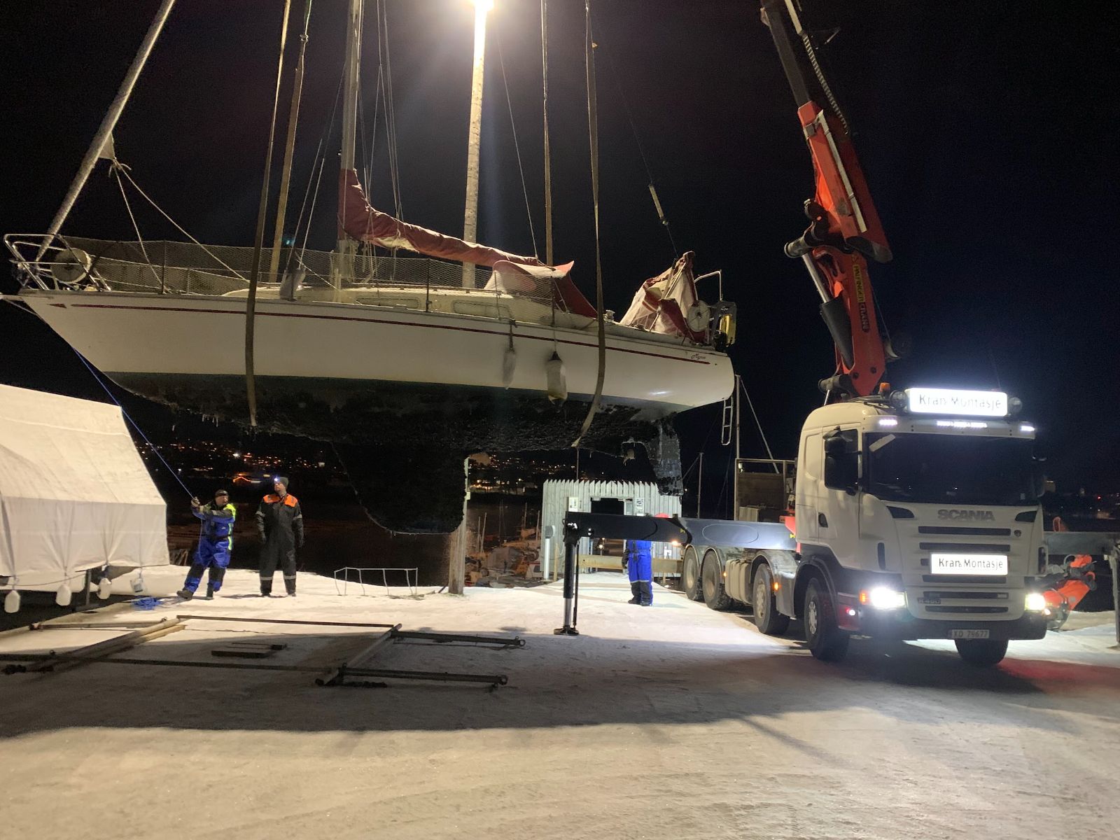 Montasje av stålhall