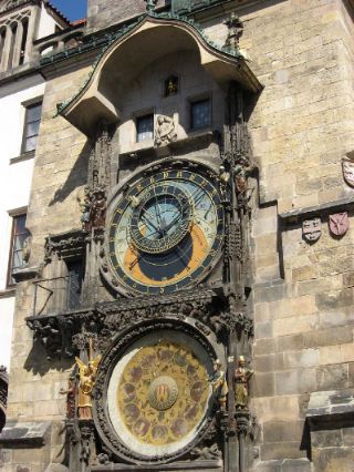 Ten Centuries of Architecture