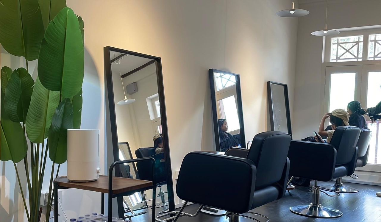 Aero Hair Salon Interior