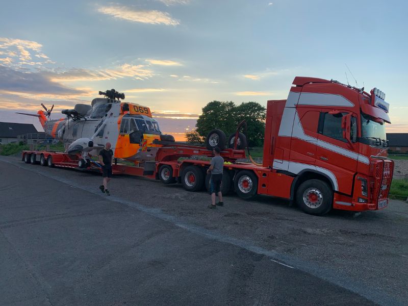 Mobilkraner i hangar