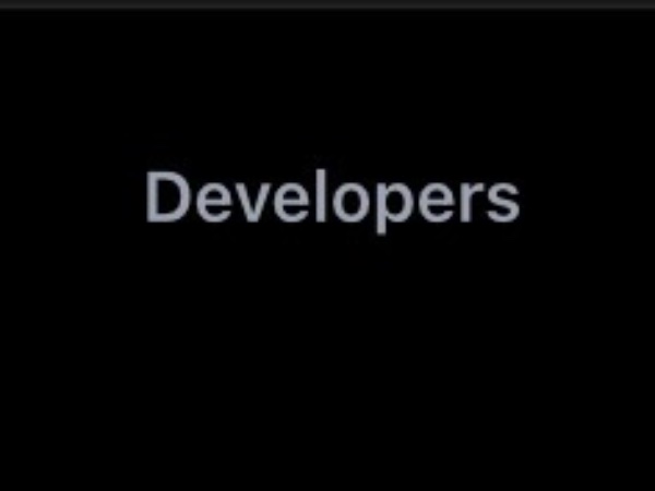 Responsive Navigation Bar with Logo and Actions
